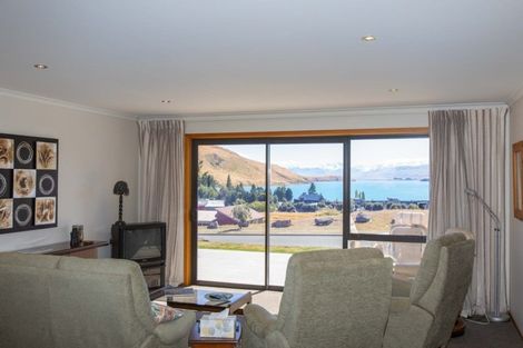 Photo of property in 2 Walter Black Place, Lake Tekapo, 7999