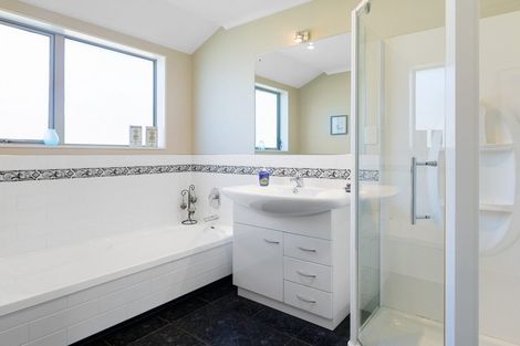 Photo of property in 8 Landau Place, Redwoodtown, Blenheim, 7201