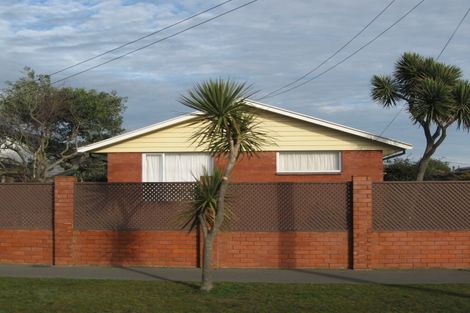 Photo of property in 46 Pine Avenue, New Brighton, Christchurch, 8061