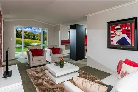 Photo of property in 44 Holdens Road, Henderson, Auckland, 0612
