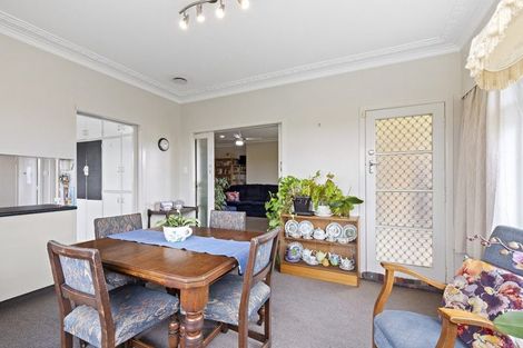 Photo of property in 18 George Arthur Place, Pukekohe, 2120