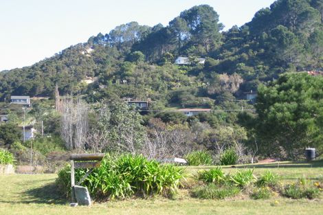 Photo of property in 20 Riverview Road, Cooks Beach, Whitianga, 3591