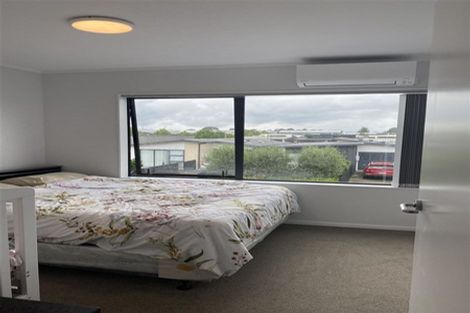 Photo of property in 91 Battalion Drive, Papakura, 2110