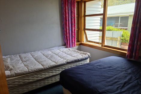 Photo of property in 79 Bledisloe Street, Kurow, 9435