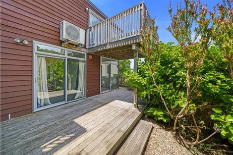 Photo of property in 3 Fore Street, Kaiwharawhara, Wellington, 6035