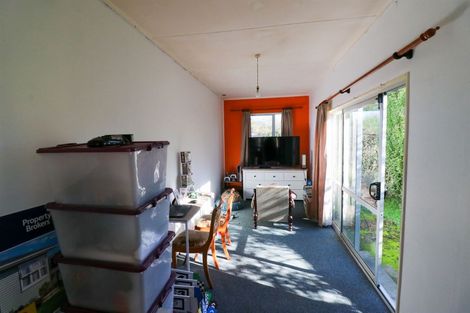 Photo of property in 37 Alma Street, Dannevirke, 4930