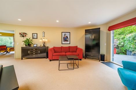 Photo of property in 55 Chatsworth Road, Silverstream, Upper Hutt, 5019