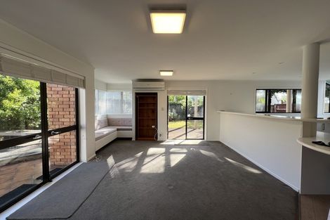 Photo of property in 11 Muritai Road, Milford, Auckland, 0620