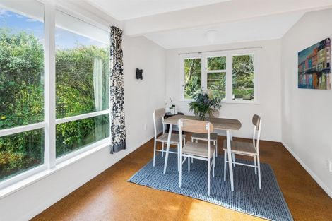 Photo of property in 100 Helston Road, Paparangi, Wellington, 6037