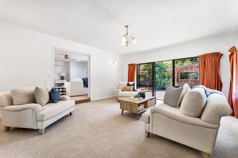 Photo of property in 42 The Circle, Manly, Whangaparaoa, 0930