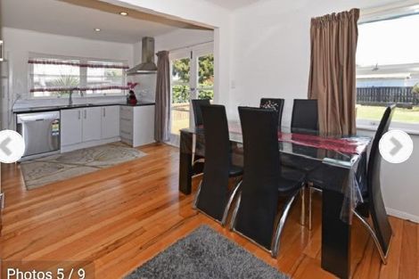Photo of property in 2/265 Massey Road, Mangere East, Auckland, 2024