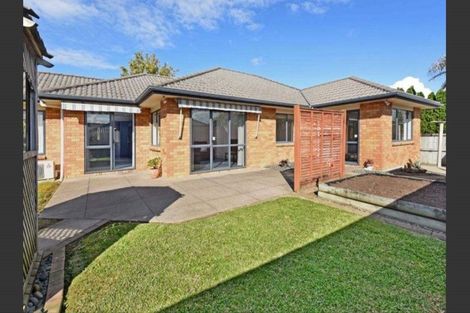 Photo of property in 23 Dairyland Drive, East Tamaki Heights, Auckland, 2016