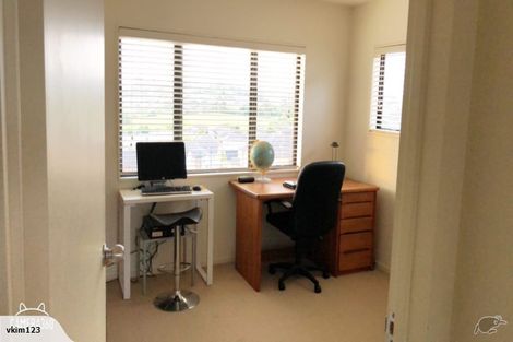 Photo of property in 20/22 Northcross Drive, Oteha, Auckland, 0632