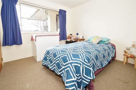 Photo of property in 79 Oakfield Crescent, Pukete, Hamilton, 3200