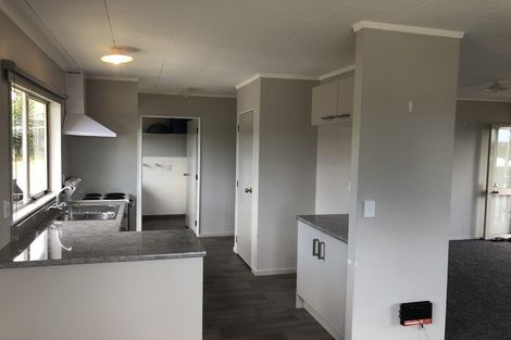 Photo of property in 16 Wilkinson Avenue, Te Kamo, Whangarei, 0112