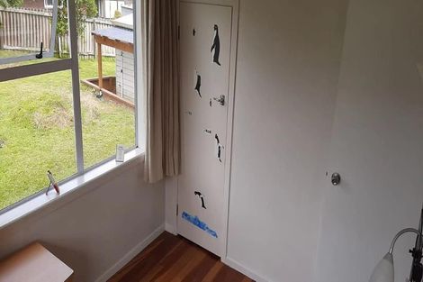 Photo of property in 16 Carole Crescent, Pakuranga, Auckland, 2010