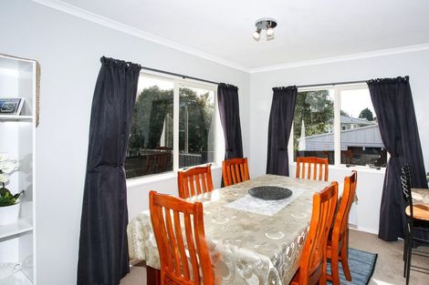 Photo of property in 12 Prado Drive, Pukekohe, 2120