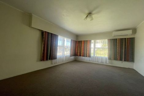 Photo of property in 2/18 Anne Road, Hillcrest, Auckland, 0627