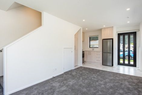 Photo of property in 1/31 Waiwhetu Road, Waiwhetu, Lower Hutt, 5010