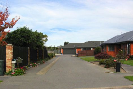 Photo of property in 25 Showgate Avenue, Sockburn, Christchurch, 8042