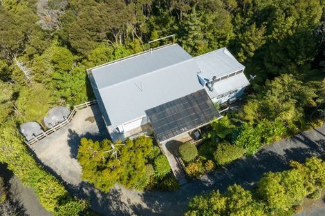 Photo of property in 13 Scoresby Street, Opua, 0200