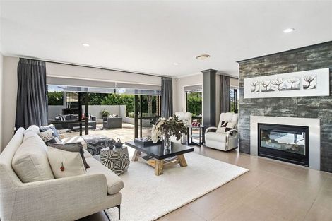 Photo of property in 8 Millbrook Drive, Waiuku, 2683