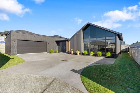 Photo of property in 140 Adler Drive, Ohauiti, Tauranga, 3112