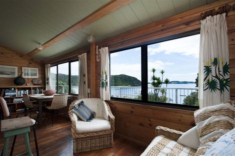 Photo of property in 419 Manawaora Road, Parekura Bay, Russell, 0184