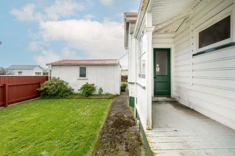 Photo of property in 2 Monckton Street, Feilding, 4702