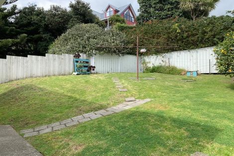 Photo of property in 18 Tarawa Street, Paekakariki, 5034