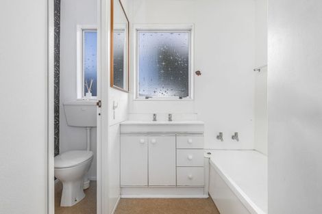 Photo of property in 3 Miro Road, Raumati South, Paraparaumu, 5032