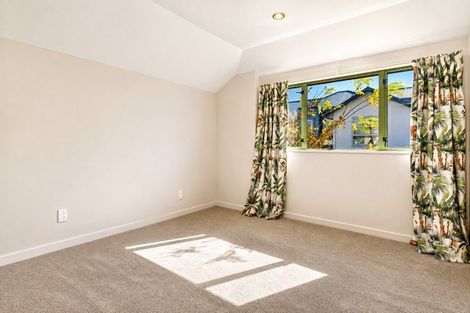 Photo of property in 533a Barbadoes Street, Edgeware, Christchurch, 8013