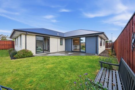 Photo of property in 21 Quinn Crescent, Woodend, 7610
