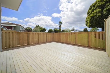 Photo of property in 8/17 Julian Place, Otara, Auckland, 2023
