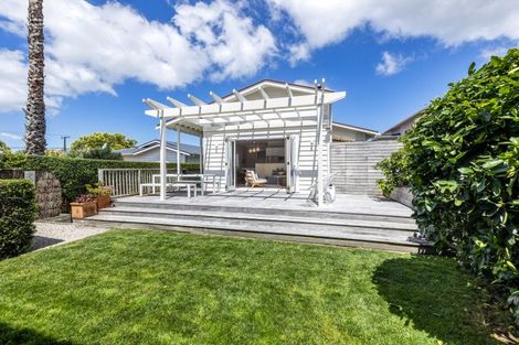 Photo of property in 48 Chester Avenue, Westmere, Auckland, 1022