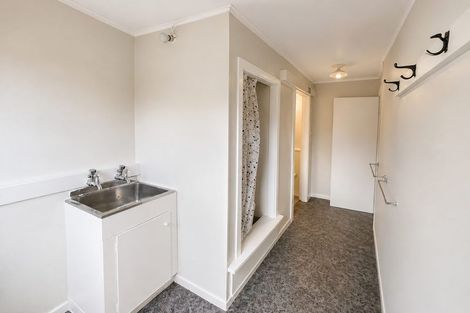 Photo of property in 26 Ray Small Drive, Papakura, 2110