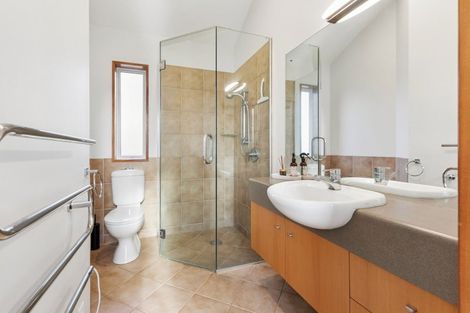 Photo of property in 15 Sissinghurst Court, Bethlehem, Tauranga, 3110