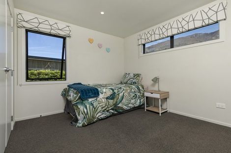Photo of property in 23 Matipo Street, Wanaka, 9305