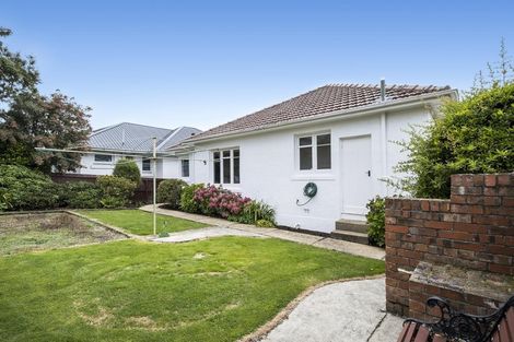 Photo of property in 129 Eglinton Road, Mornington, Dunedin, 9011