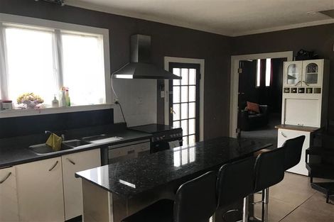 Photo of property in 3 Smale Terrace, Hospital Hill, Napier, 4110