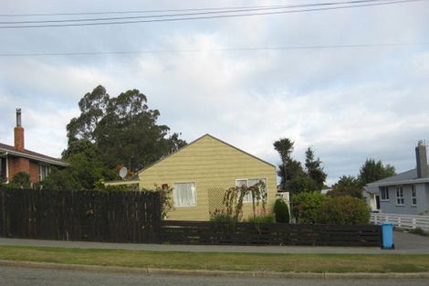 Photo of property in 19a Stuart Street, Holmes Hill, Oamaru, 9401
