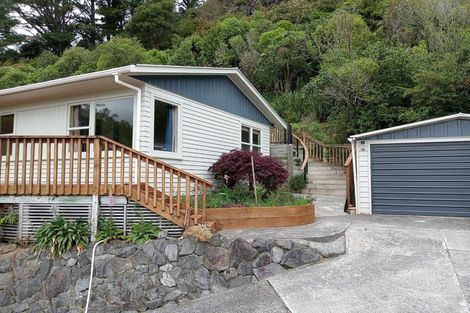 Photo of property in 52 Ngahere Street, Stokes Valley, Lower Hutt, 5019