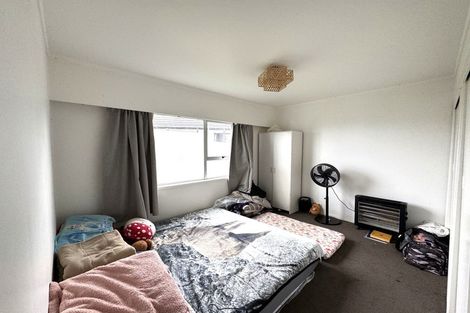 Photo of property in 26 Cyclarama Crescent, Massey, Auckland, 0614