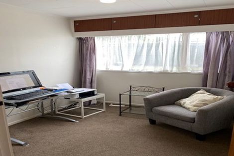 Photo of property in 2/13 Walter Street, Hauraki, Auckland, 0622