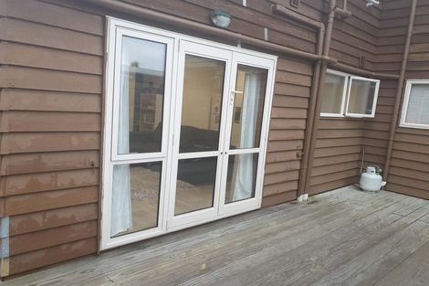 Photo of property in 8a Powell Street, Avondale, Auckland, 1026