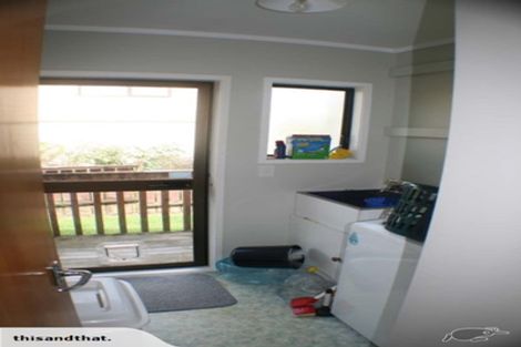 Photo of property in 1/133 Shakespeare Road, Milford, Auckland, 0620