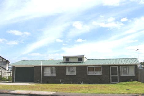 Photo of property in 14 Centorian Drive, Windsor Park, Auckland, 0632