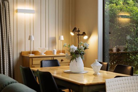 Photo of property in 36 Adamson Drive, Arrowtown, 9302