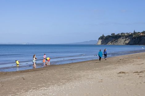 Photo of property in 6 Ruku Street, Long Bay, Auckland, 0630