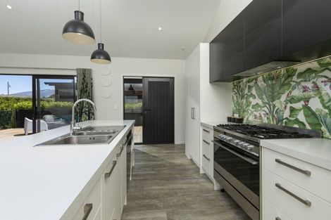 Photo of property in 23 Matipo Street, Wanaka, 9305